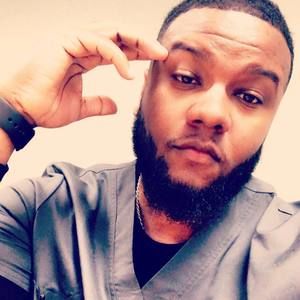 Meet your Posher, Dennis